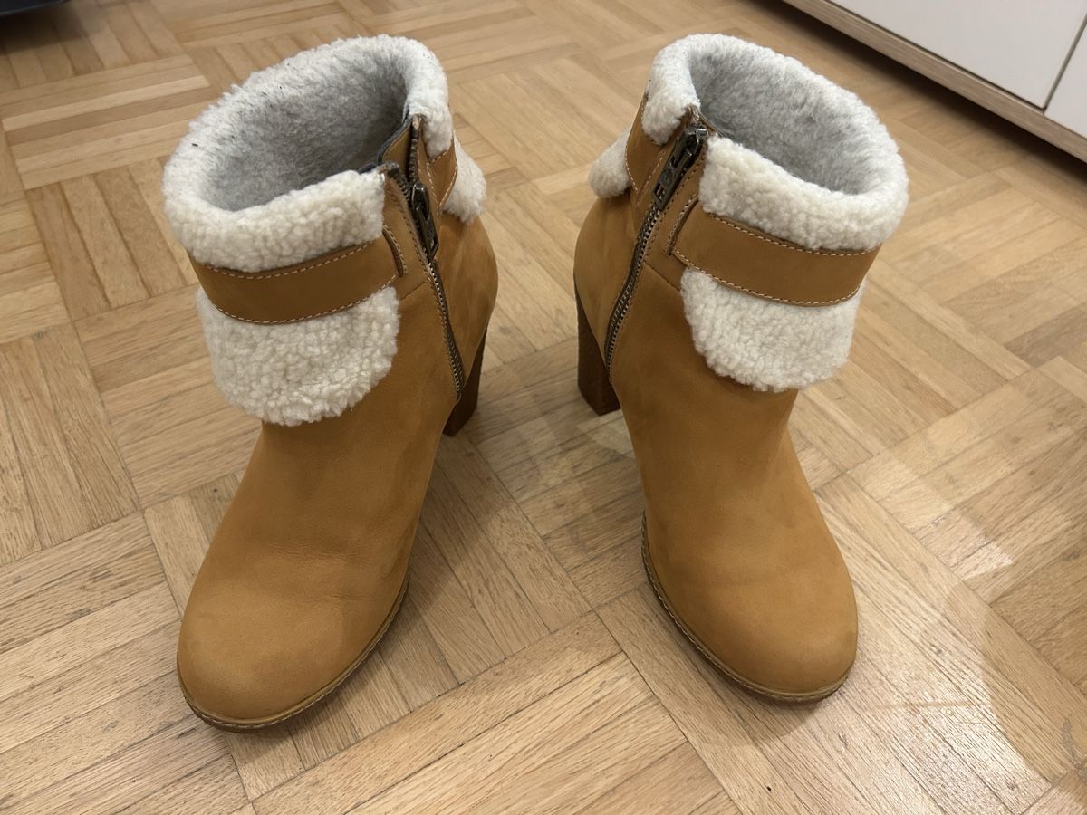 Timberland Chaussures femmes: Timberland Damenschuh – D'occasion à Laupen ZH par JasRahBee 1