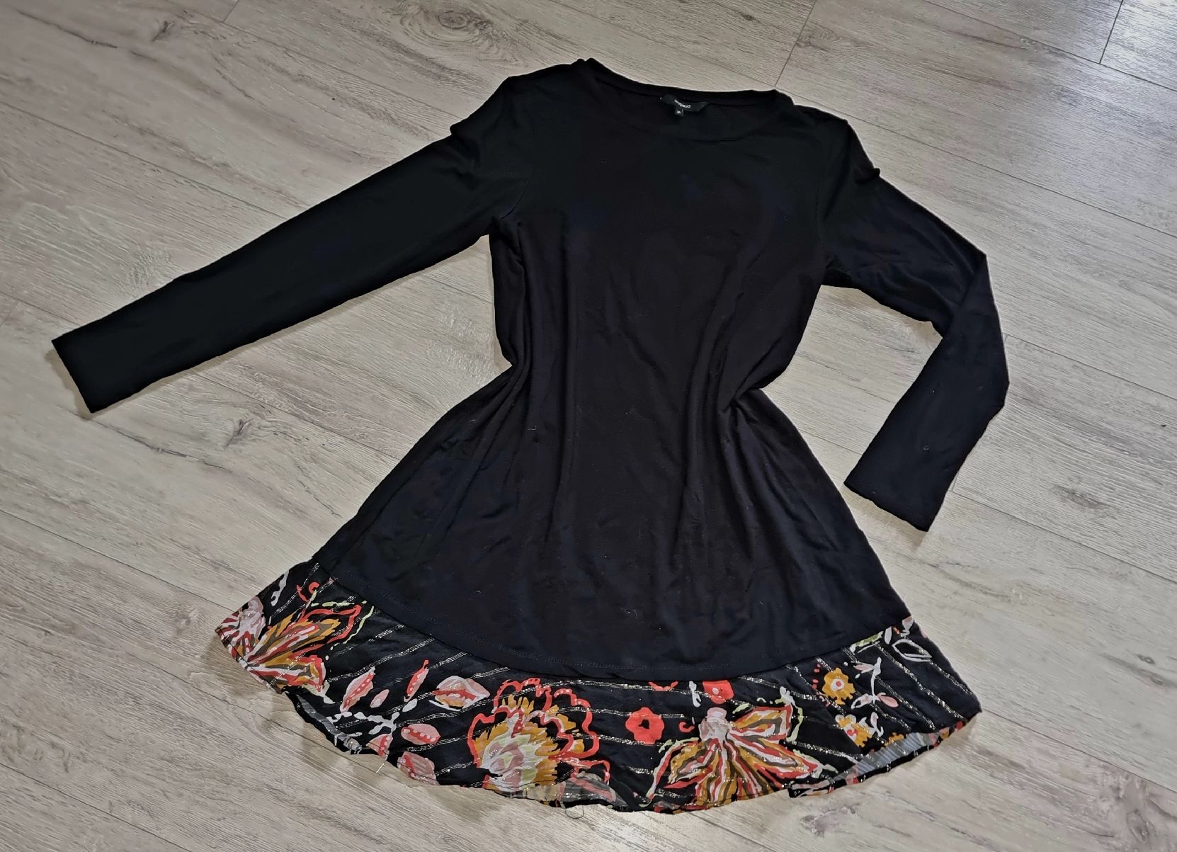 Desigual Vestiti: hübsches schlichtes Desigual Kleid gr M – Usato da Wigoltingen venduto da Zuckerfee84