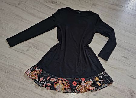 hübsches schlichtes Desigual Kleid gr M