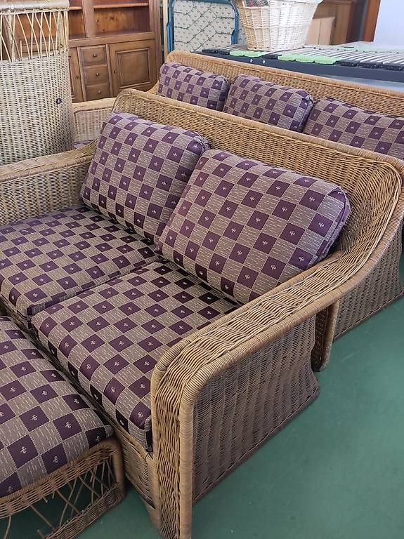 Sofas: Gartenmöbel / Wintergarten Sofa Set – D'occasion à Pratteln par Cartonsducoeur_bl 9