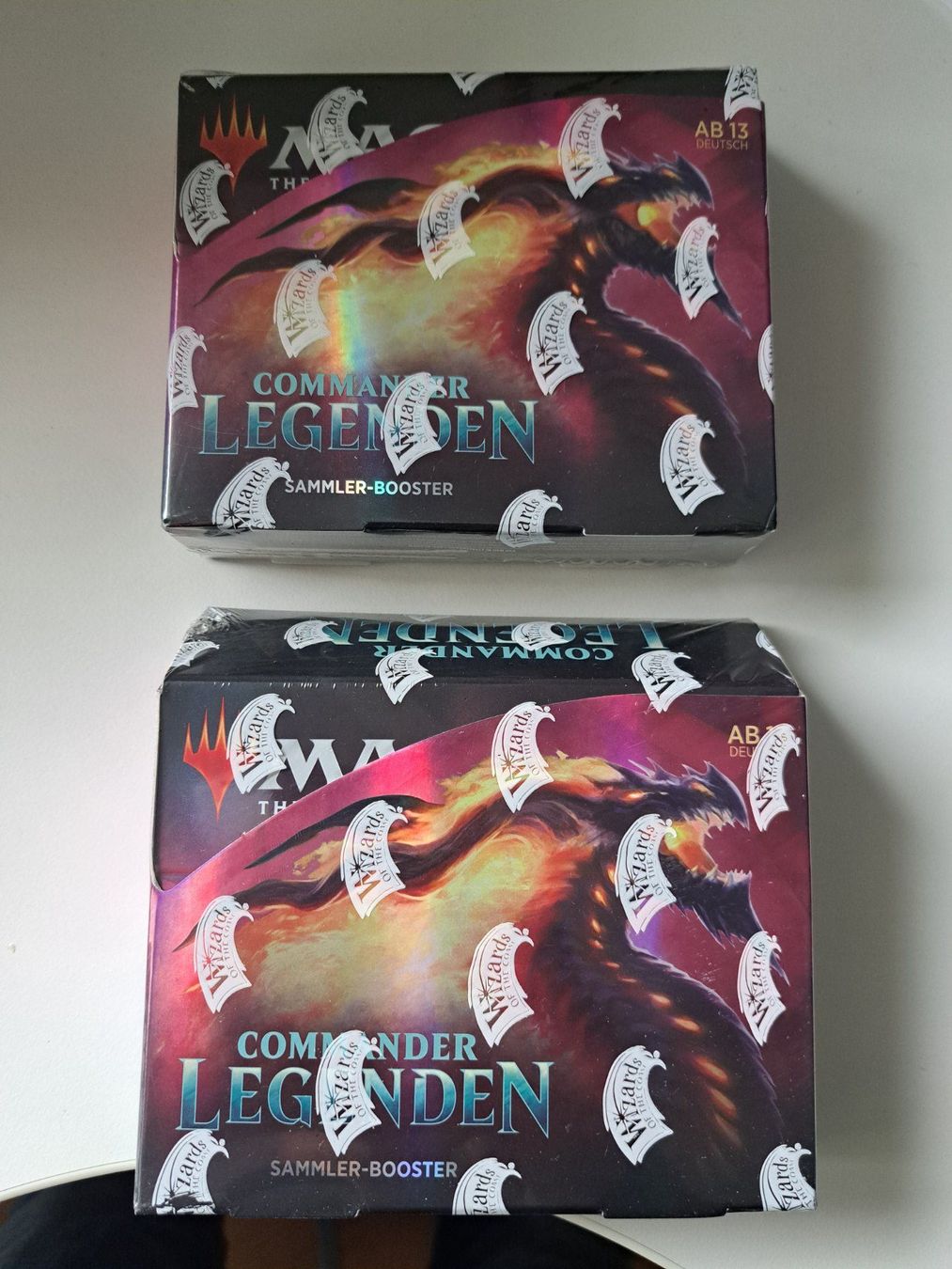 Magic The Gathering Carte collezionabili: 2 Magic the Gathering: Commander Legends Collector Display D – Nuovo e nell'imballaggio originale da Eschenbach SG venduto da Pfenner1