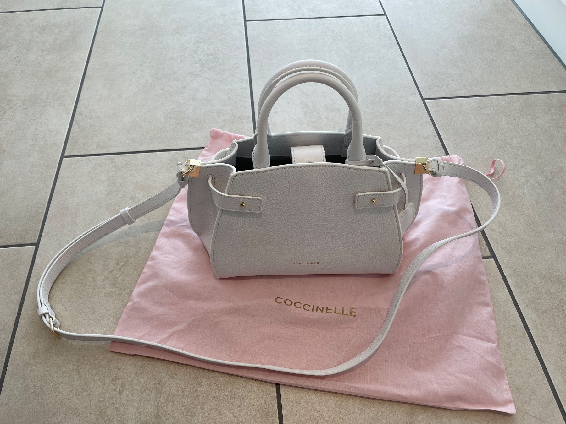 Coccinelle Borse da donna: Coccinelle Tasche Kliche Small – Nuovo (secondo la descrizione) da Baar venduto da Chrila3