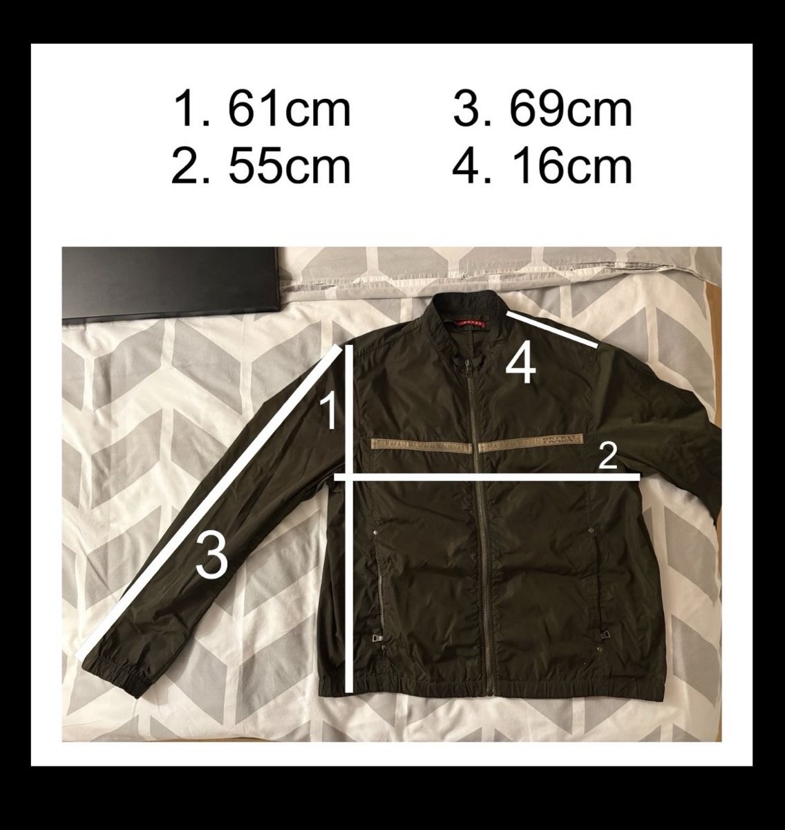 Prada Jacken: Vintage Prada light Jacket Trainer – Gebraucht aus Zürich von yas_alam 6