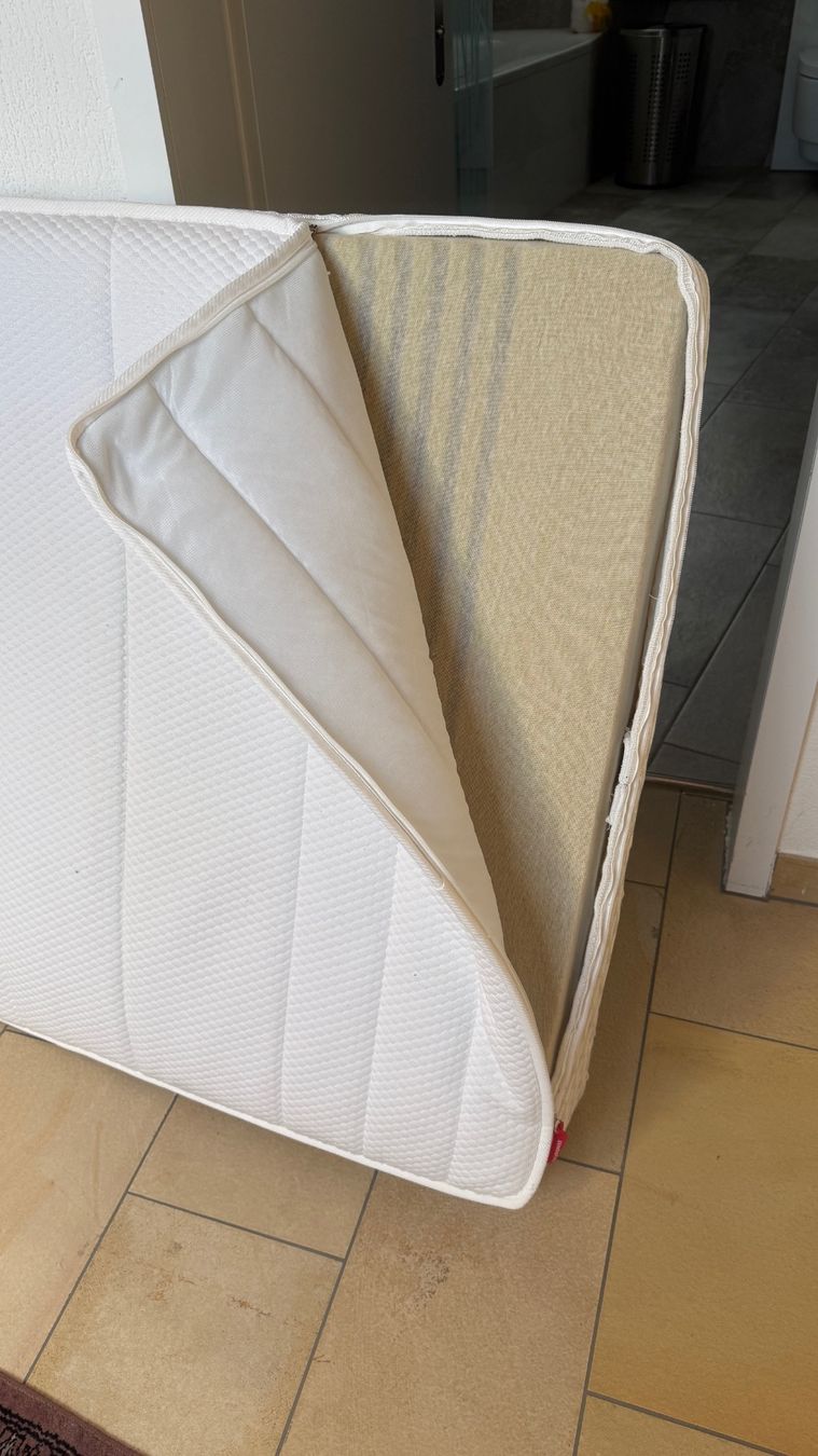 Materassi: Matratze 90x200cm – Usato da Würenlos venduto da Starceve 3