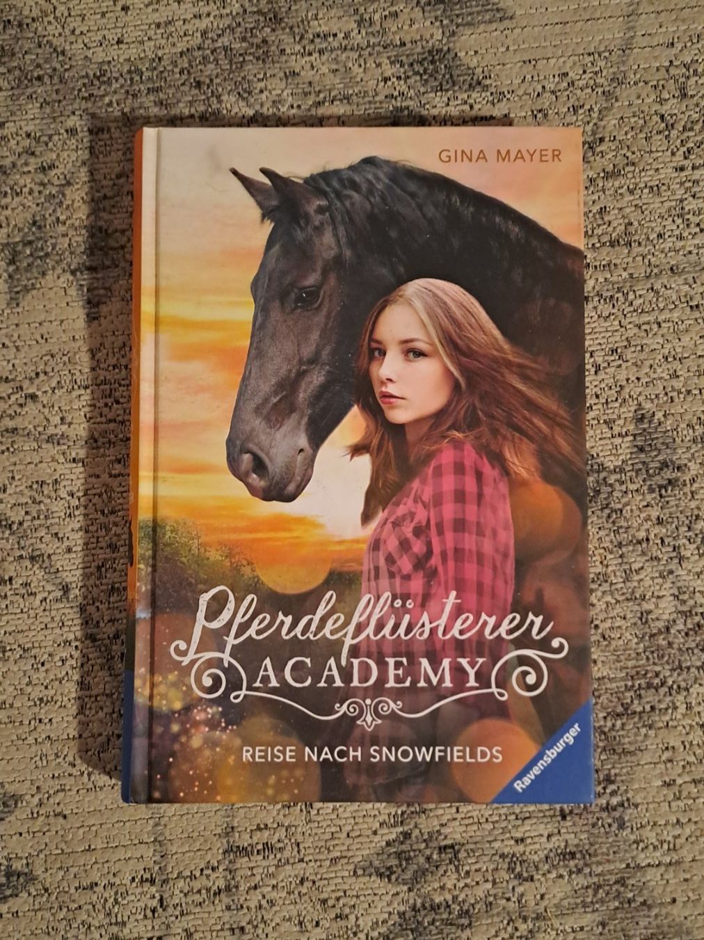 Libri: Pferdeflüsterer Academy, Reise nach Snowfields – Usato da Zürich venduto da mili021
