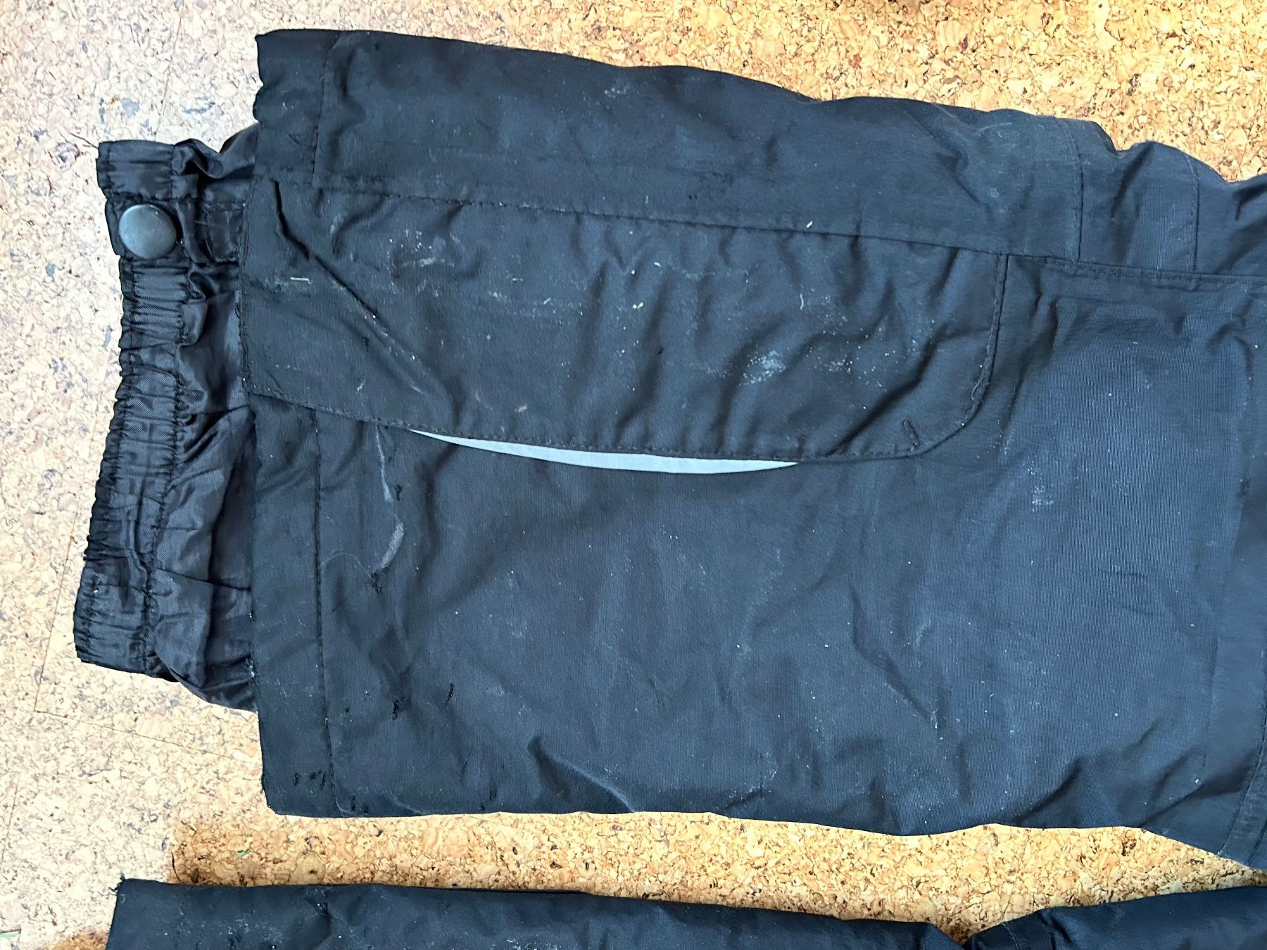 Pantalons: Skihose schwarz (Mädchen) 122/128 – D'occasion à Dittingen par Bellevista 8