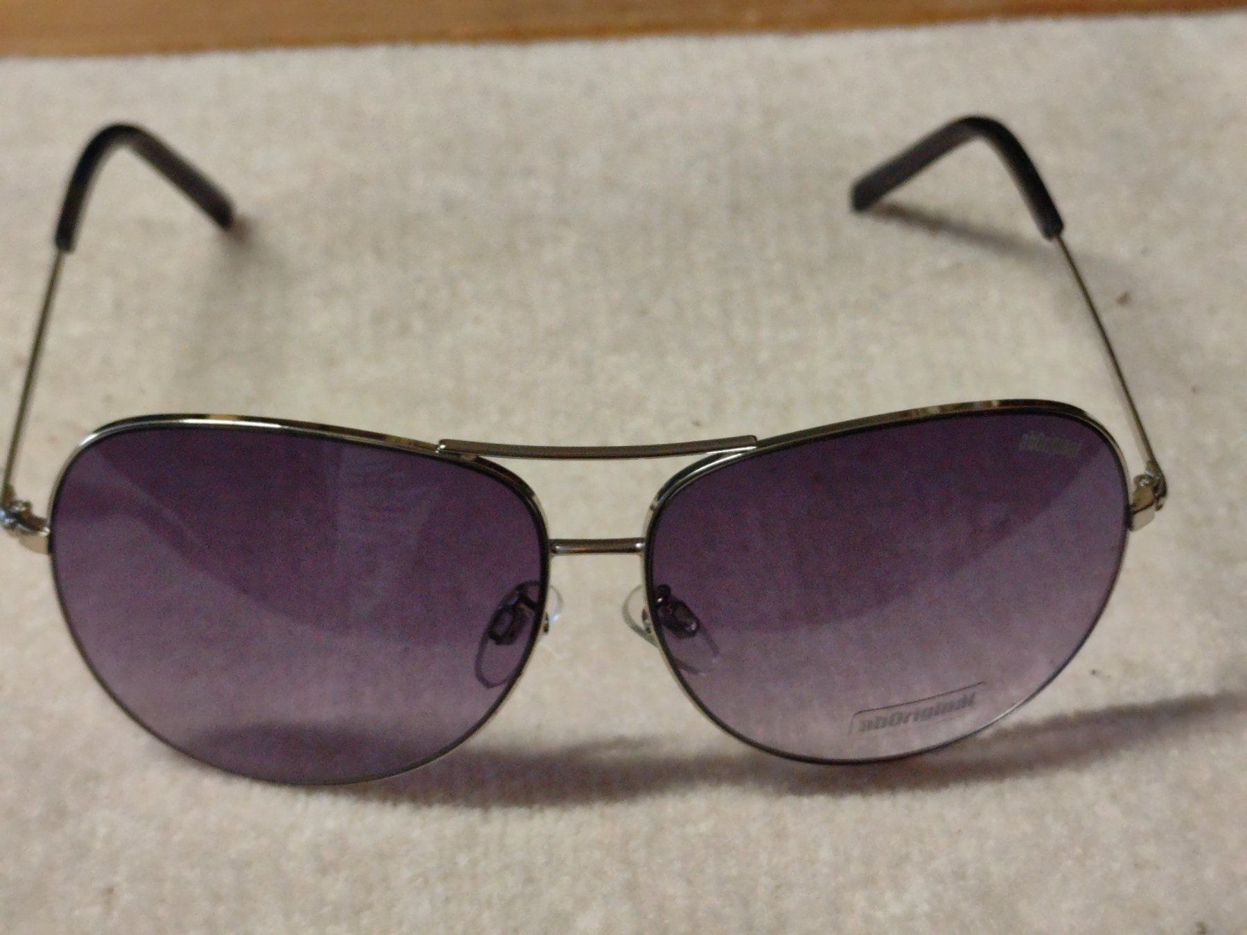 Occhiali & Lenti: Sonnenbrille UV 400 ab Original, Silber – Nuovo e nell'imballaggio originale da Büsserach venduto da Vintage-vins
