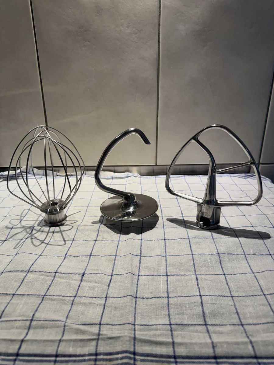 Kitchenaid Elettrodomestici da cucina: 3er Set Kitchenaid Aufsätze Artisan – Nuovo (secondo la descrizione) da Mühlethal venduto da Sarah_Vi