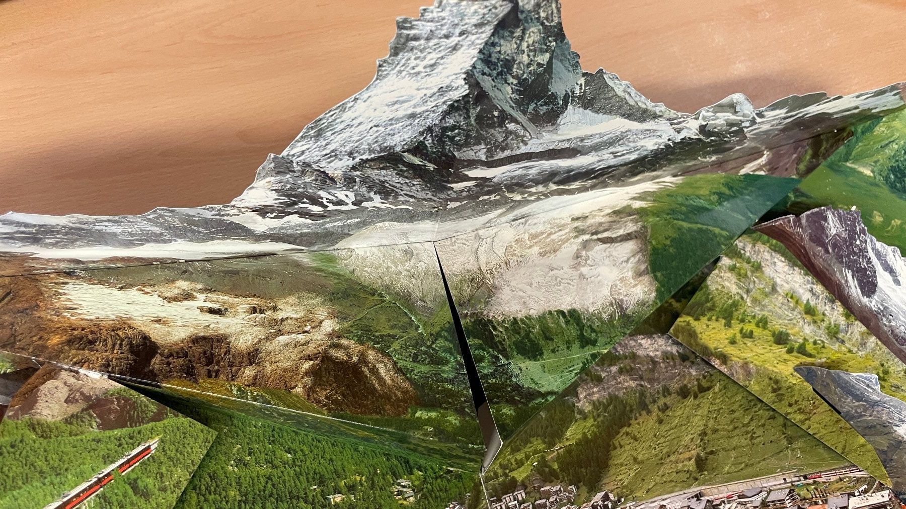 Bücher: 3D Buch - stand-up-switzerland mit Pop-Up 3D-Objekte – Gebraucht aus Glattfelden von cybermaxx 6