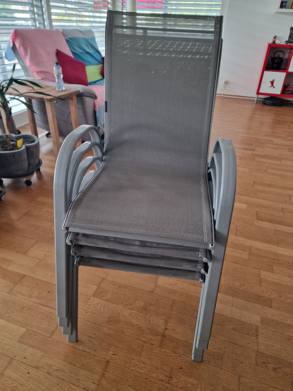 Conforama Stühle: Gartenstühle 4 Stück grau – Gebraucht aus Gunzgen von superdancer67 5