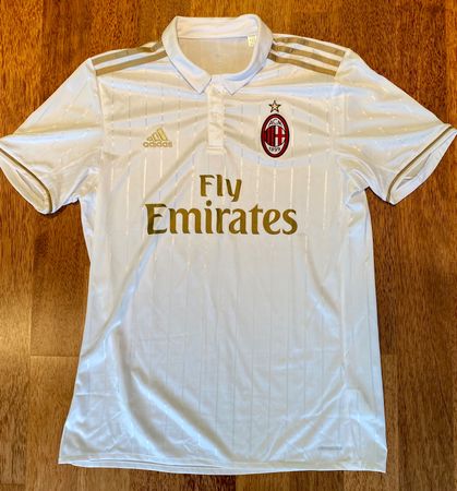 AC Milan away Shirt - 2016/17