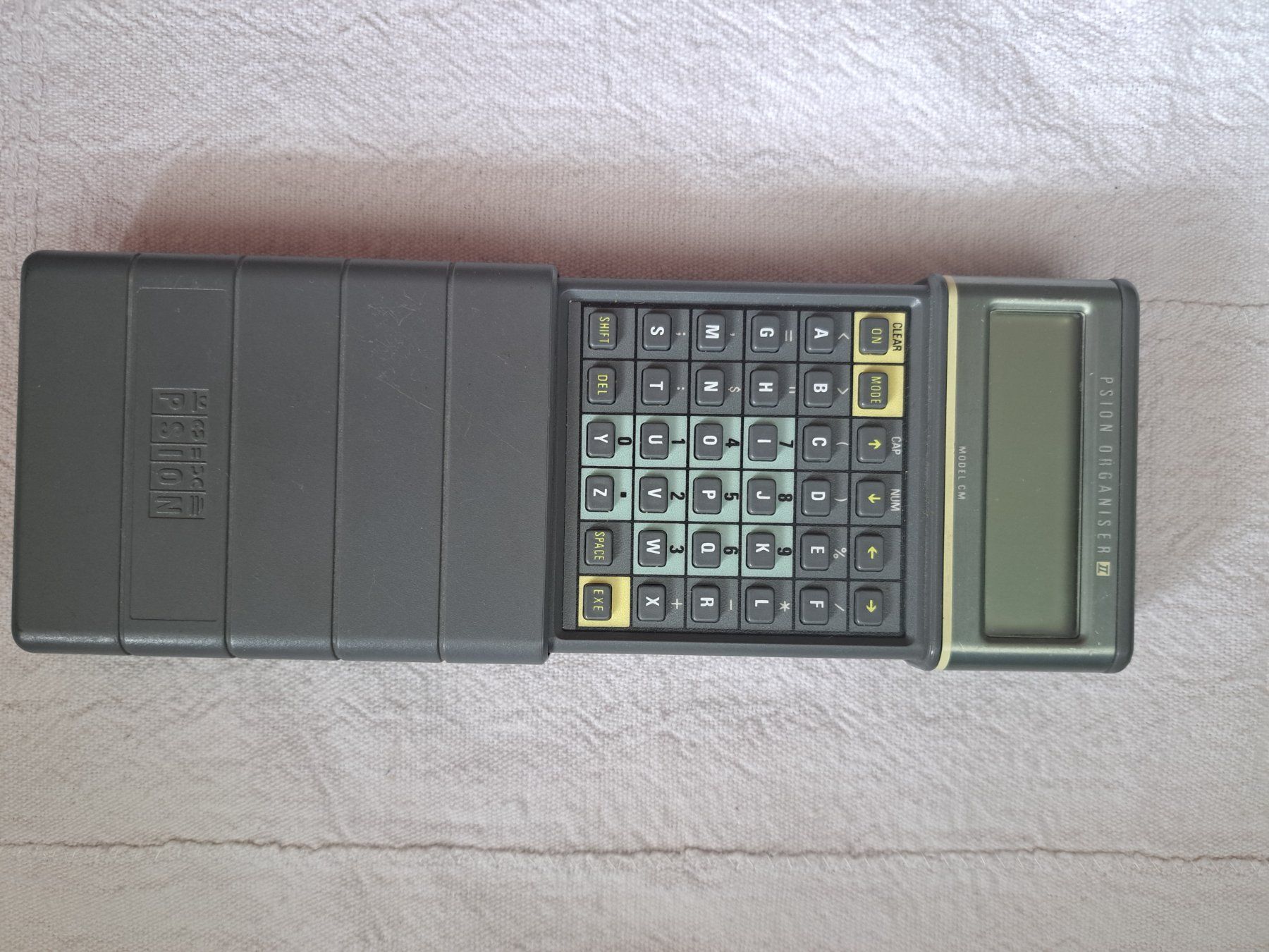 Psion Palmari: Psion Organiser II CM – Usato da Lausanne venduto da Sunny_tape 2