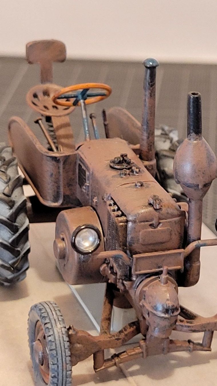 Modellini d'auto: Lanz Bulldog – Nuovo e nell'imballaggio originale da Chézard-St-Martin venduto da AlPat-Collections 1
