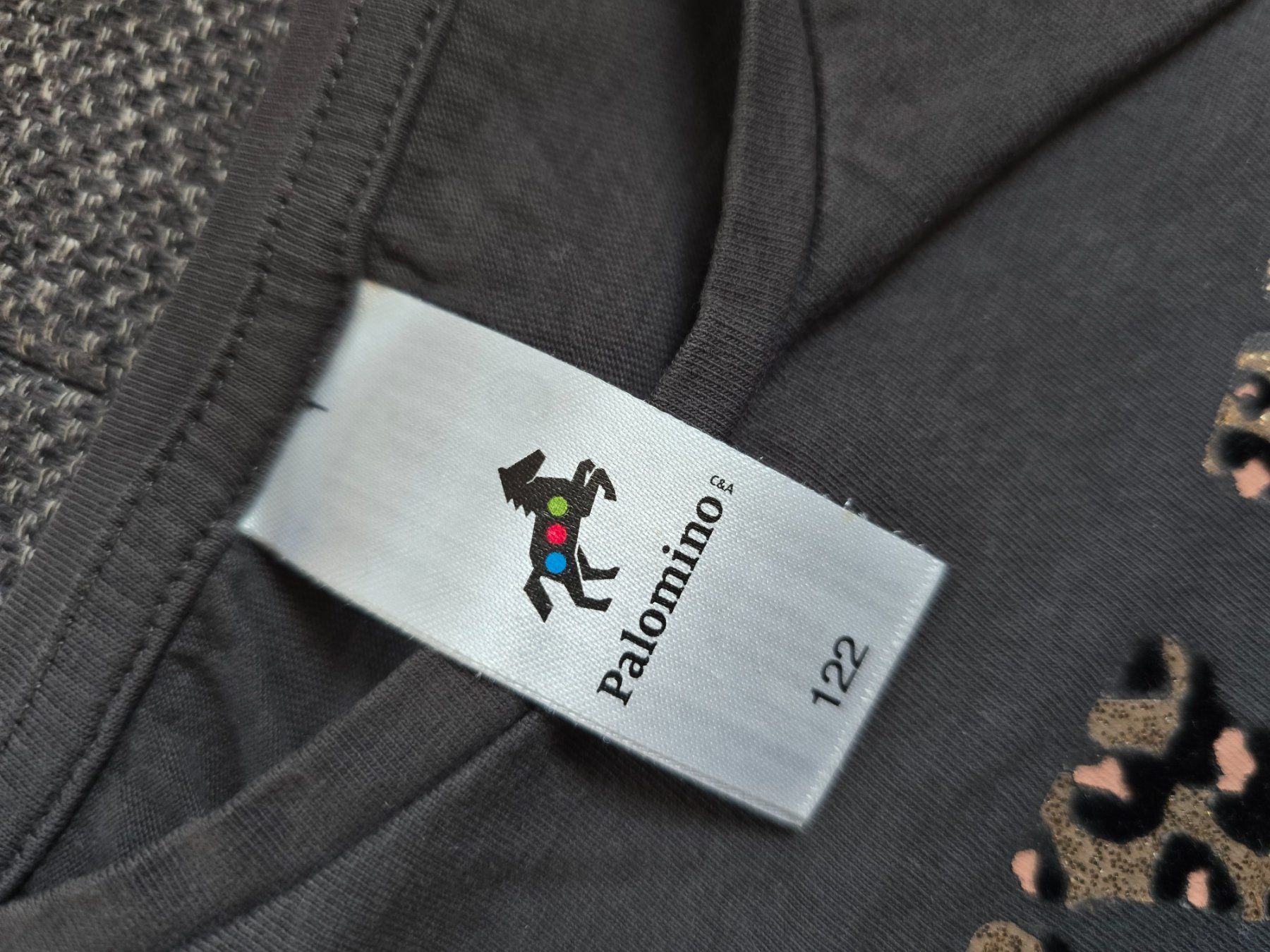 Maglioni & Felpe: Langarmshirt Gr. 122 – Usato da Büttikon AG venduto da Amineah 1