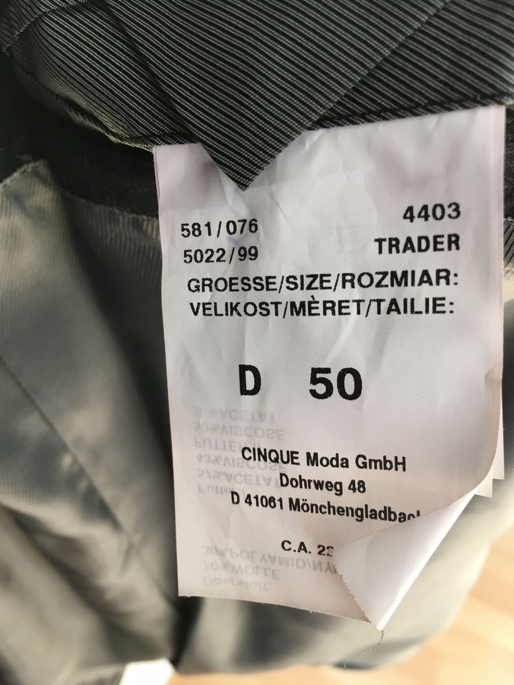 Cappotti: CINQUE - Herrenkurzmantel Gr.50 – Usato da Dietlikon venduto da Luna77 5