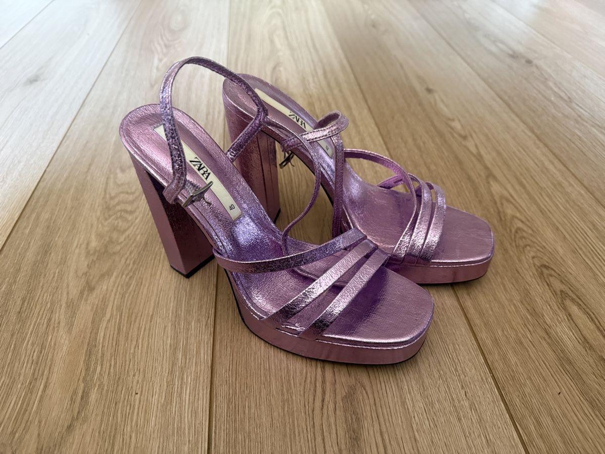 Zara Scarpe da donna: Talon (40) violet zara – Nuovo (secondo la descrizione) da Grand-Lancy venduto da laura_oeg