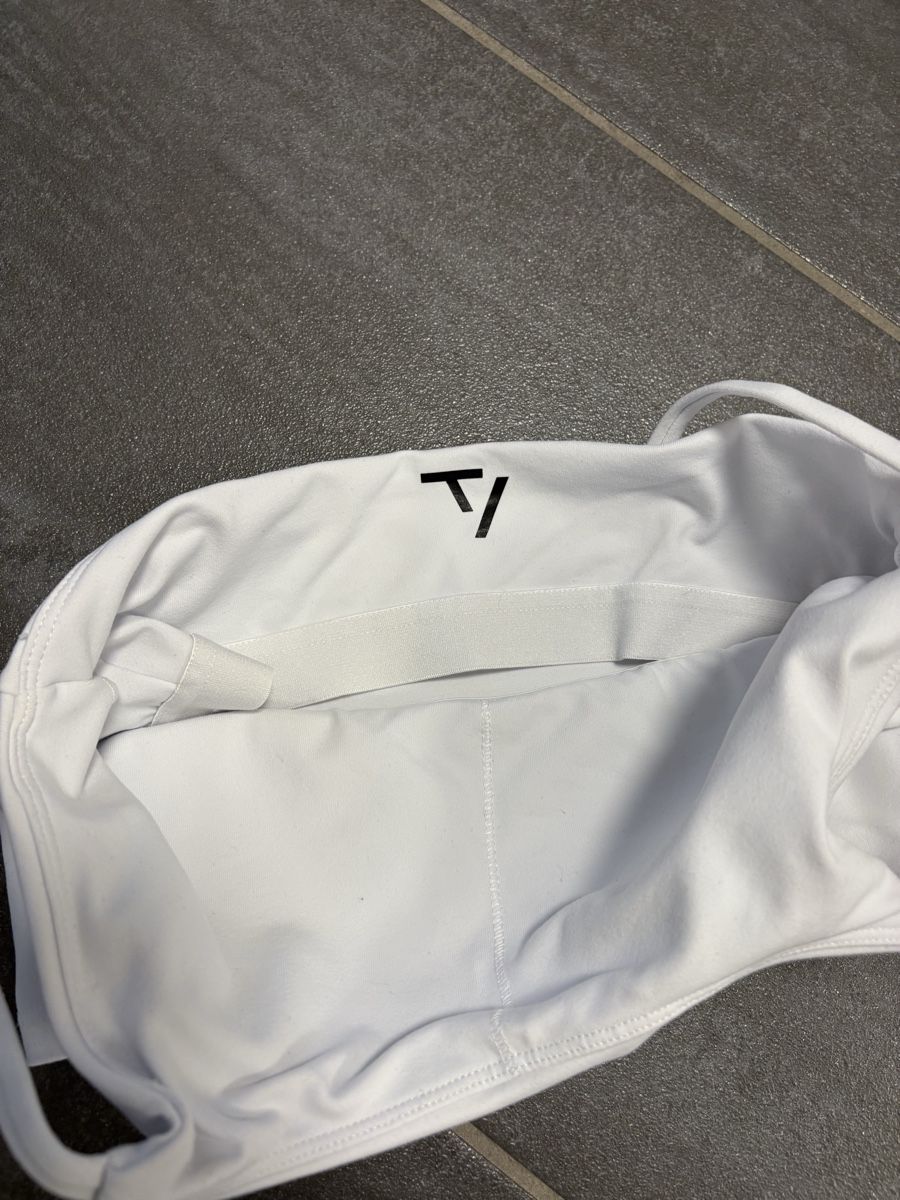 Teveo Top: Teveo Sport Top mit BH S – Nuovo (secondo la descrizione) da Rümlang venduto da svent 1