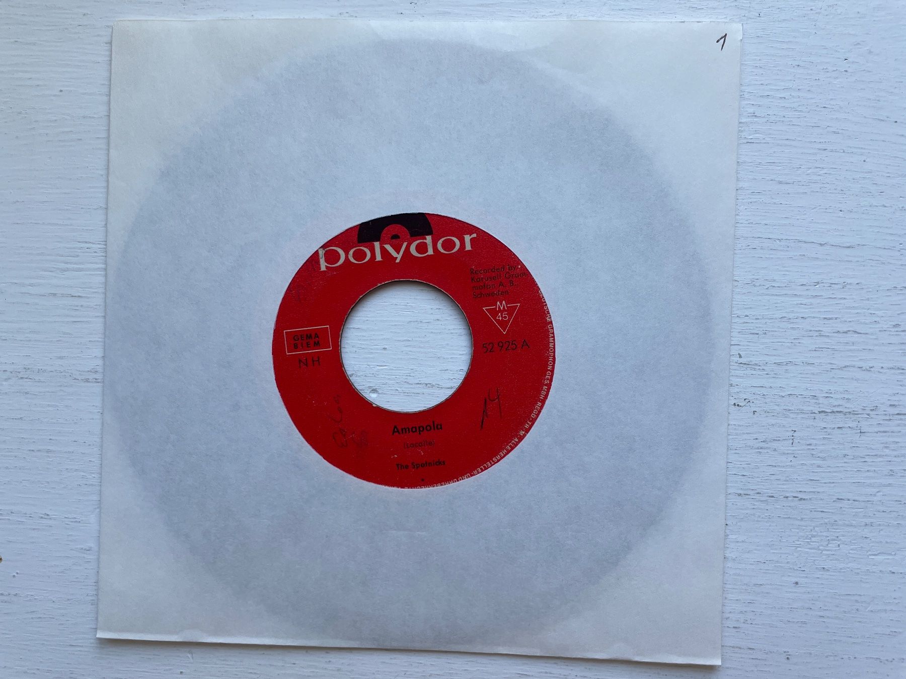 Schallplatten: The Spotnicks - Amapola - 7" Single – Gebraucht aus Zürich von Andy_t71