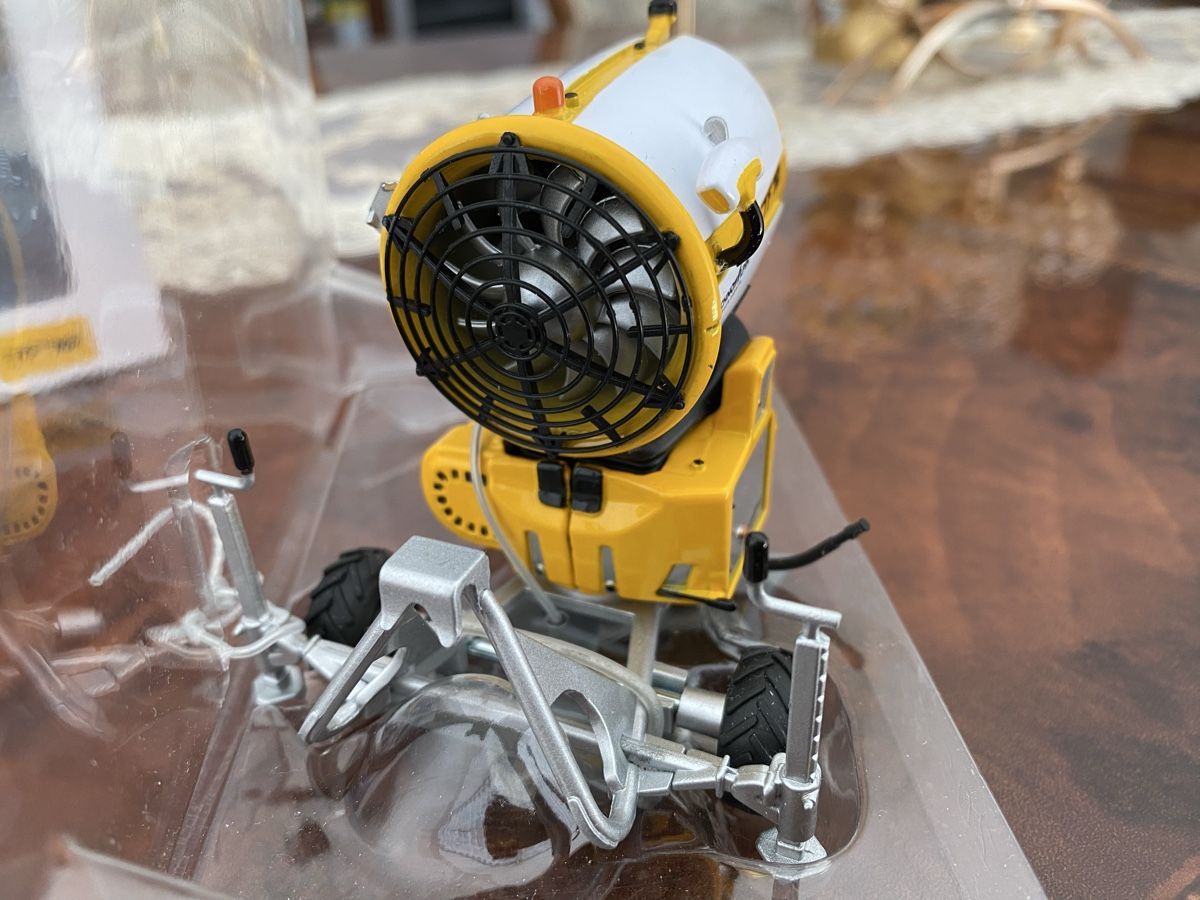 Kit di modellismo & Modellini statici: technoalpin tf 10  – Nuovo e nell'imballaggio originale da St. Margrethen SG venduto da Alfista_159 3