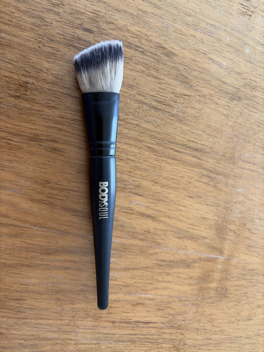 Maquillage: Make Up Pinsel Bodysoul Schwarz gebraucht – D'occasion à Opfershofen TG par dan_nxk8