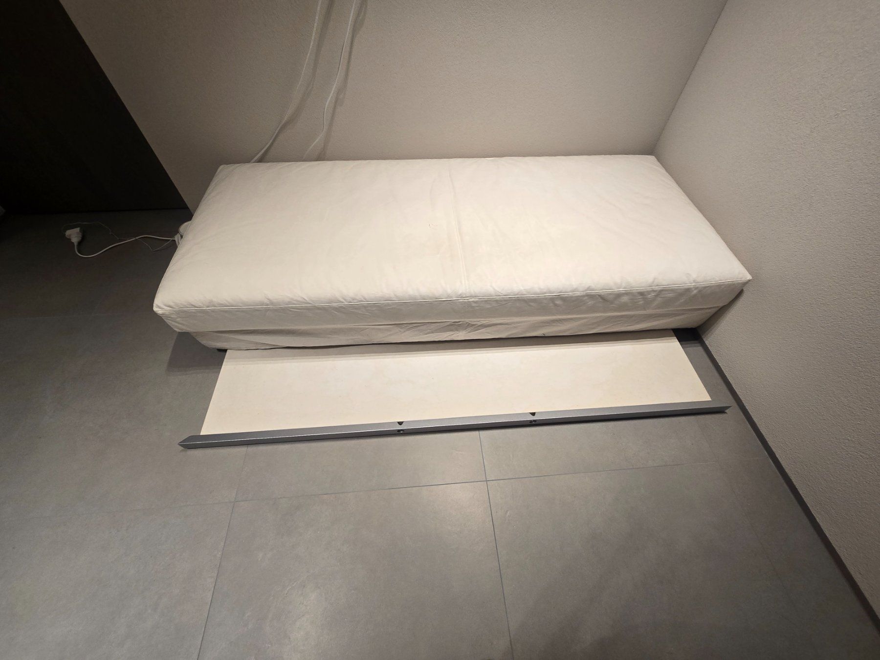 Divani: Diwan / (Gäste-)Doppelbett – Usato da Stans venduto da ismy22 3