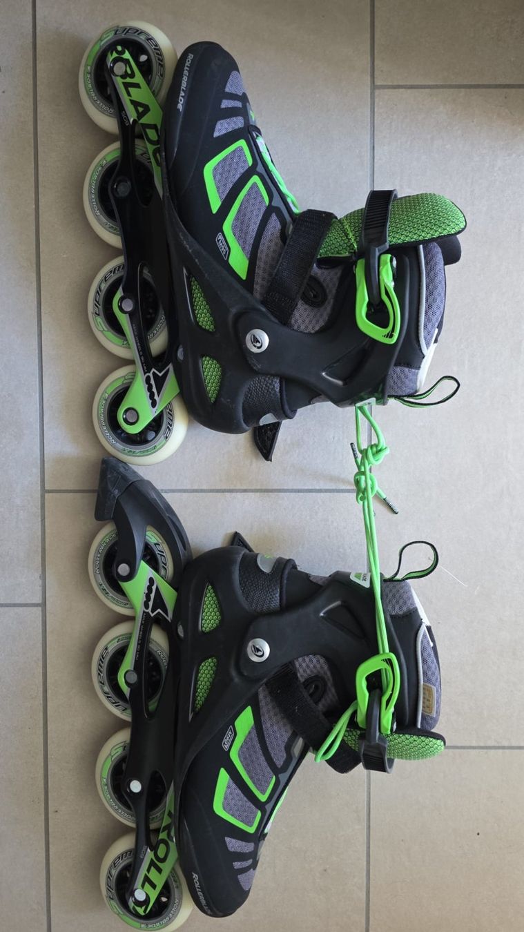 Pattini in linea & Pattini a rotelle: Fitness Inliner Rollerblade Gr. 44 – Usato da Kleindöttingen venduto da Floof 1