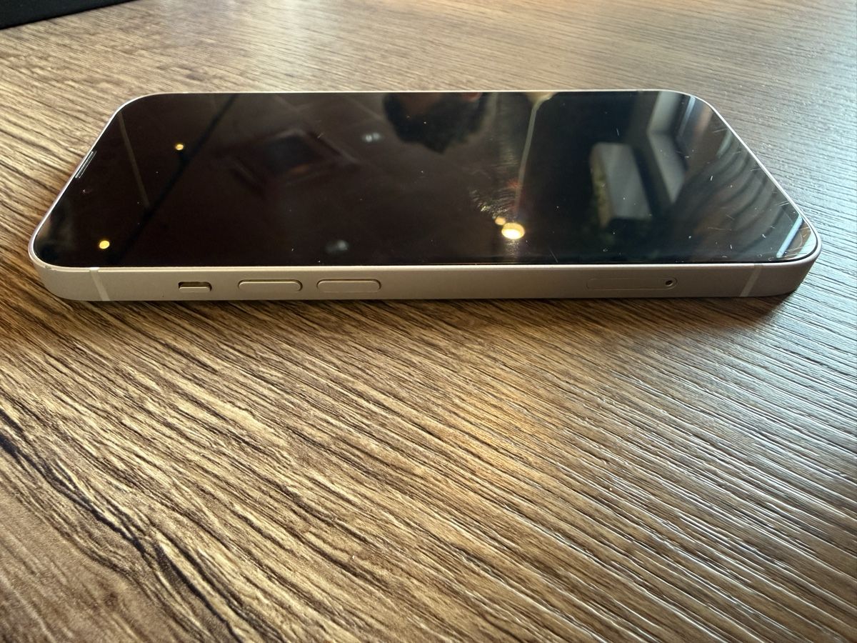 Apple Portables: iPhone 13 128GB Weiss – D'occasion à Herisau par ann_8lgy 6