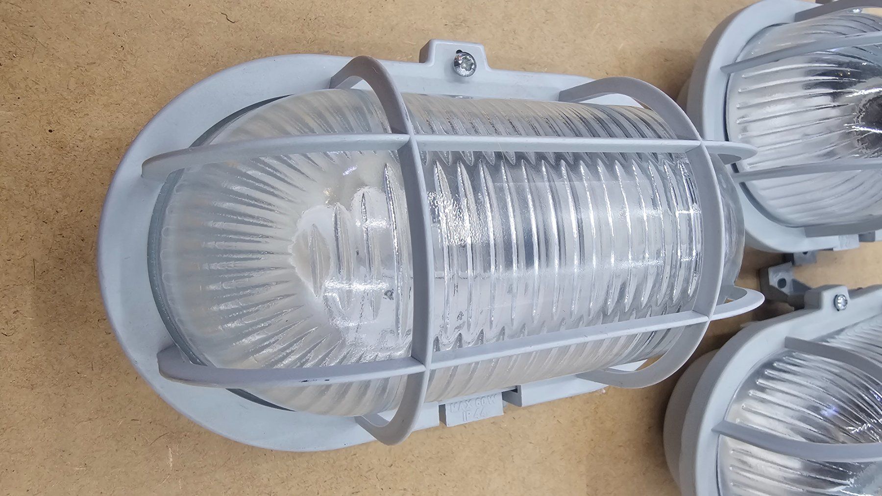 Lampade: Lampenfassungen – Nuovo (secondo la descrizione) da Bettlach venduto da Natan3 1