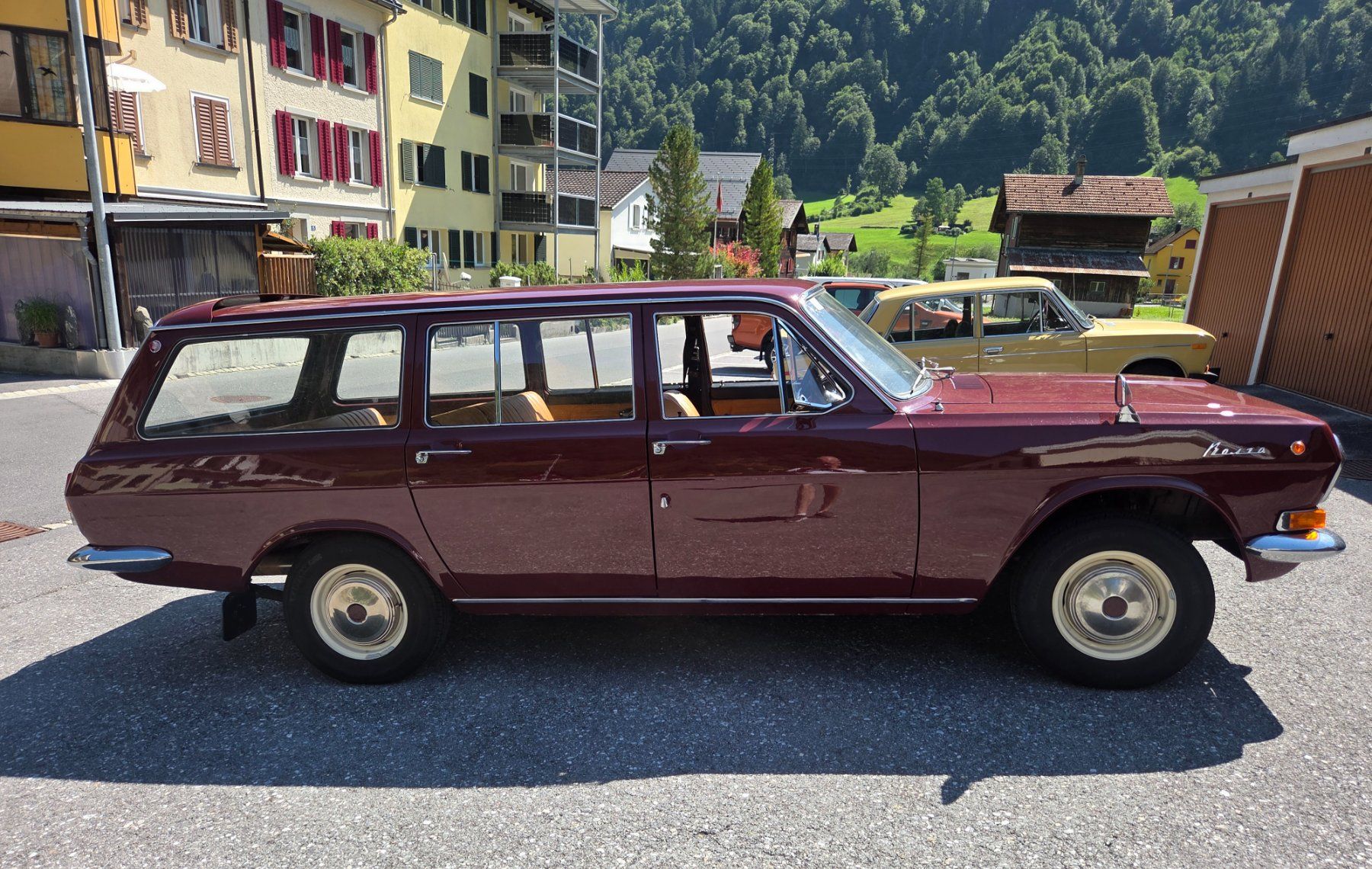 Automobili: Wolga GAZ 2402 – Usato da Mollis venduto da ain_6pt7 2