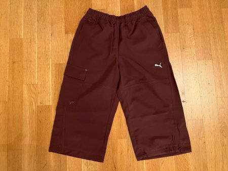 Schöne ungetragene Shorts der Marke Puma Grösse 152