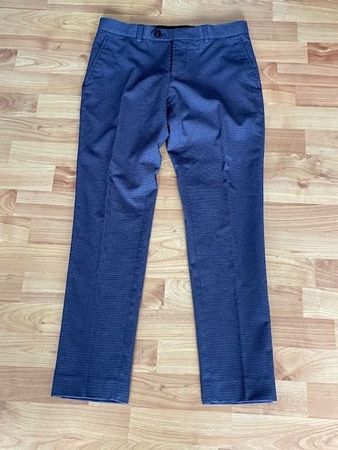 Bundfalten Hose blau-rot karriert, Slim fit, Grösse 44