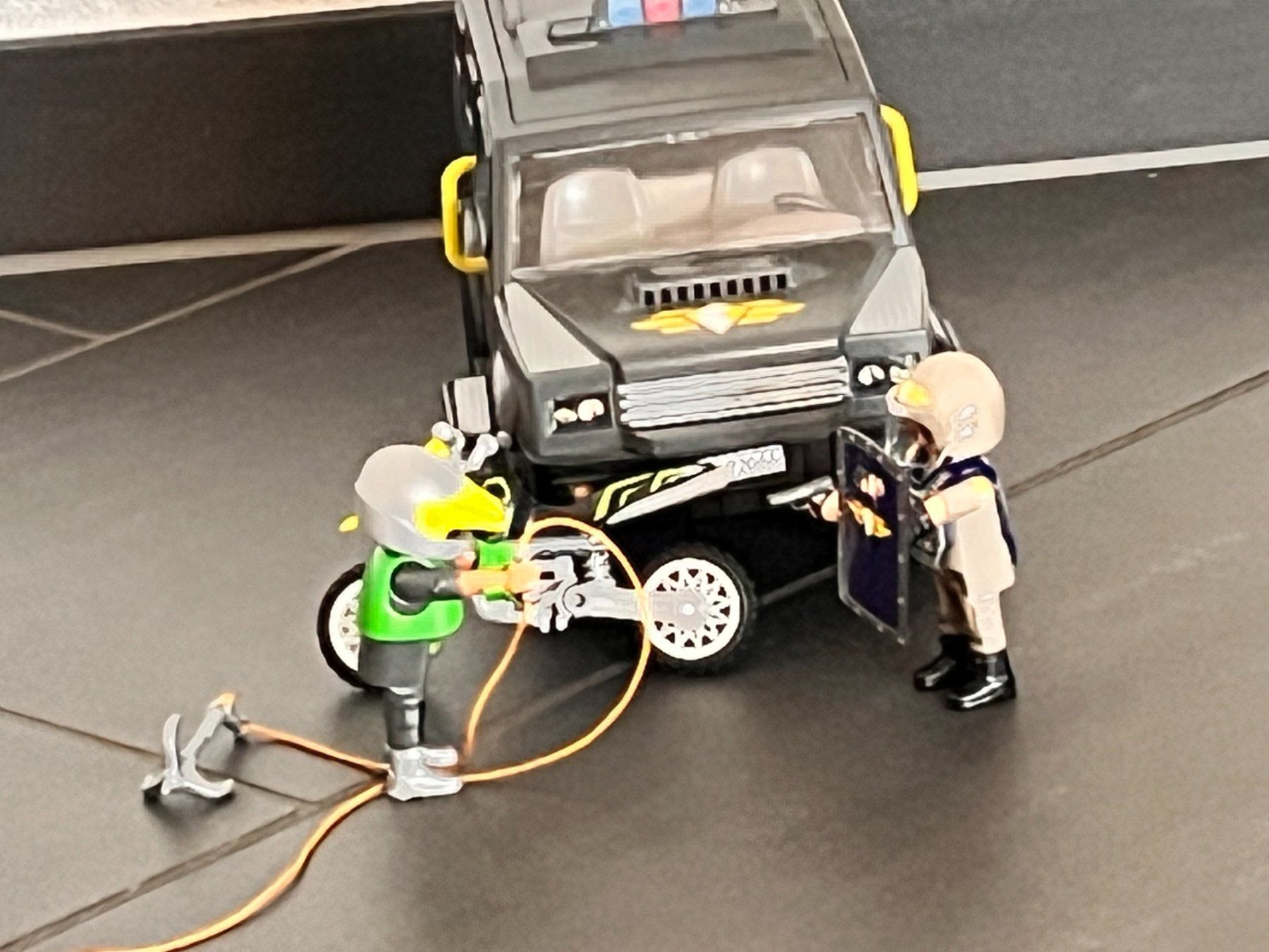 Playmobil Giocattoli: Playmobil Polizeiauto – Usato da Buchs SG venduto da sunset55