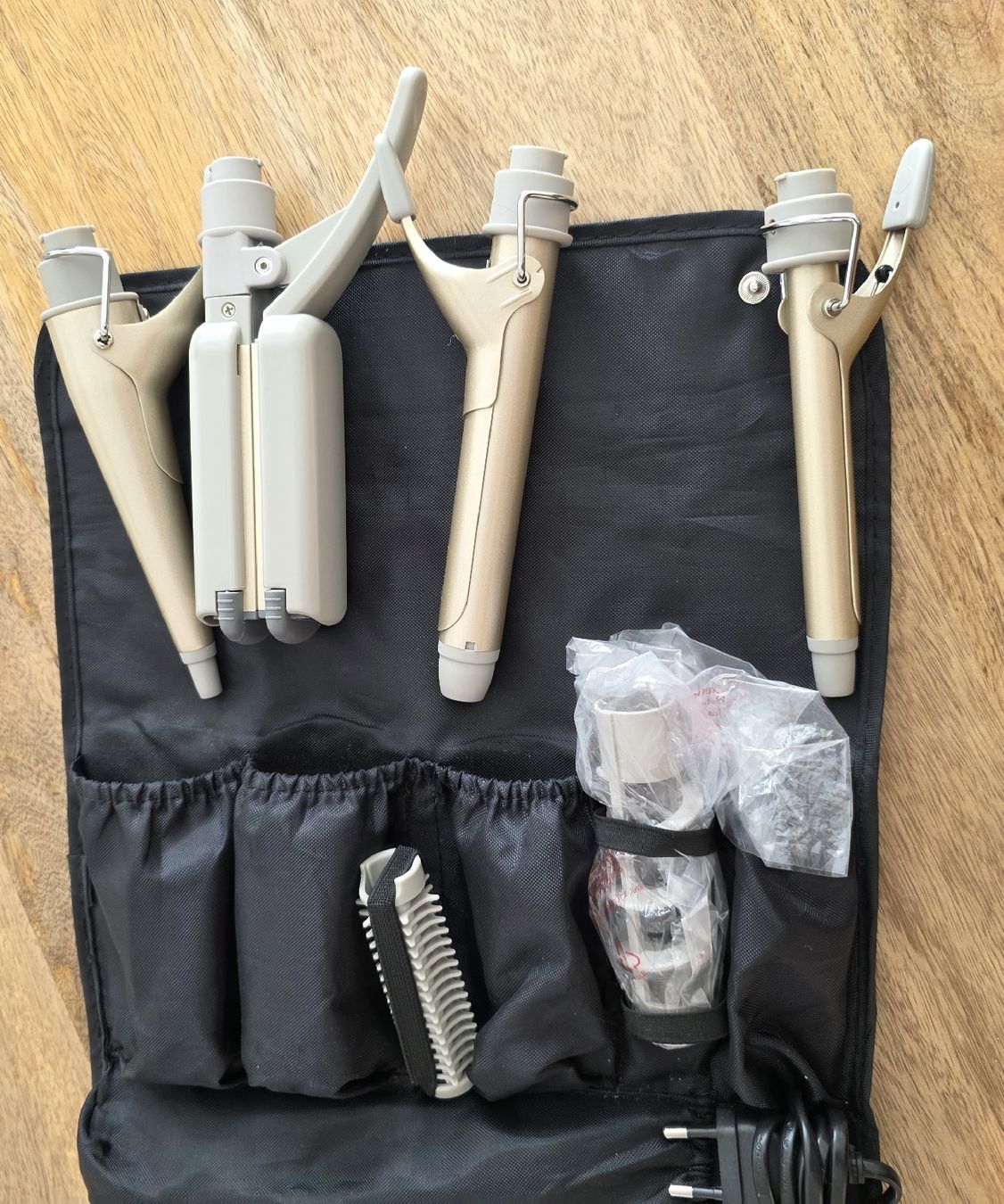 Philips Fers à boucler & lisser: Philips Haarstyling Set mit Zubehoer – D'occasion à Rheinsulz par Gilea 1