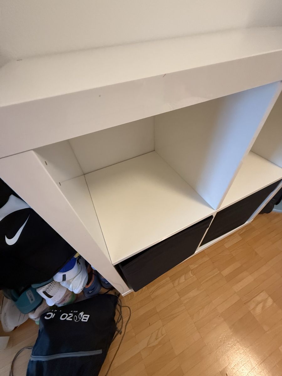 Scaffali: IKEA Kallax mit zwei Stoffschubladen – Usato da Zürich venduto da JBZH 2