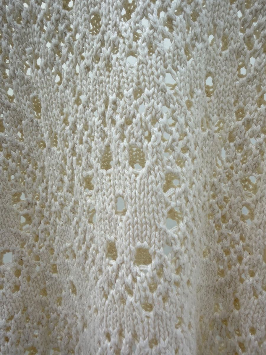 Top: Pull Chicorée maille ajourée beige taille XL – Usato da Boudry venduto da mat_zn57 2