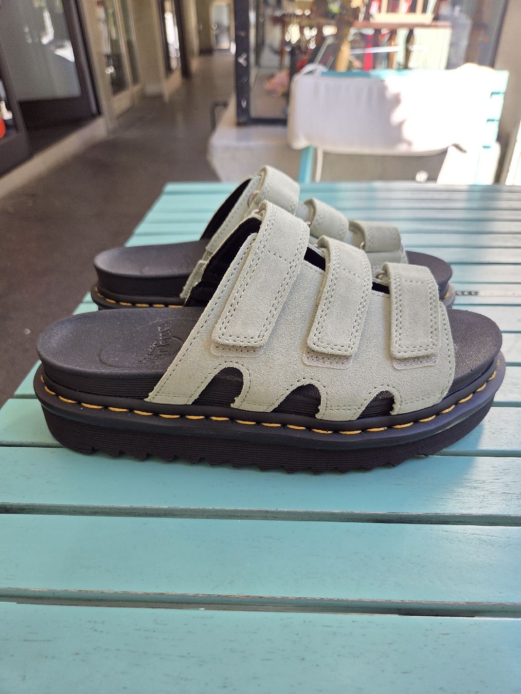 Dr. Martens Scarpe da donna: Dr. Martens Raine Slide Sandalen Gr. 39 – Usato da Bern venduto da -Aniko-