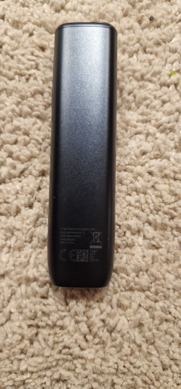 Iqos Altri Prodotti per fumatori: IQOS ILUMA Holder Modell M0033  – Usato da Roggliswil venduto da Bluro90 1