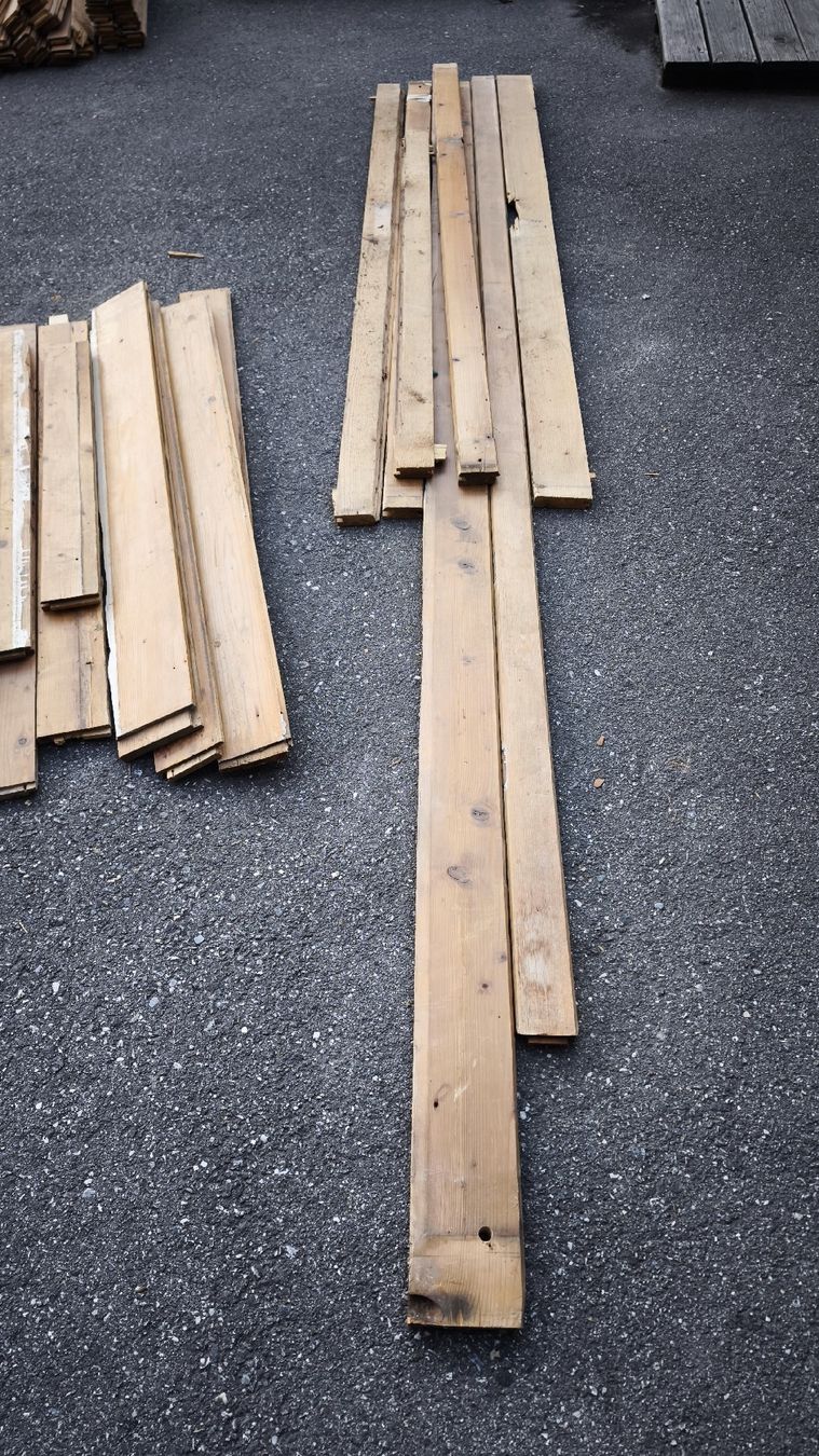 Holzartikel: Altes Kassetten-Täfer (massiv, gestemmt) – Gebraucht aus Chur von MrConverse 8