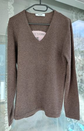 Pullover Moschino,neuwertig,CH-Gr.36 cm, 160 cm.