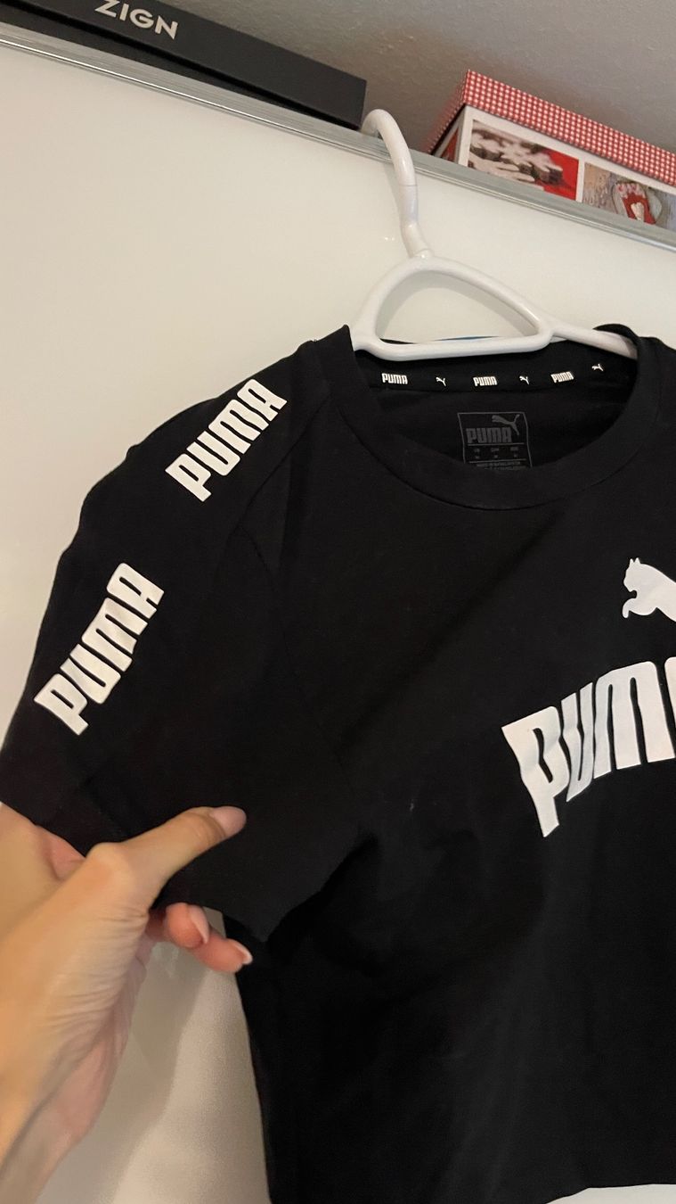 Puma Top: T-Shirt Puma – Nuovo (secondo la descrizione) da Lausen venduto da sim_hgp6 2