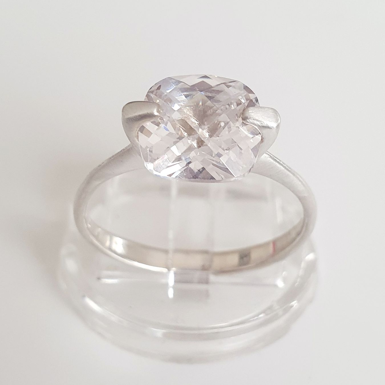 Anelli: Silberring  925 mit Stein, Grösse 19.3mm – Usato da Kreuzlingen venduto da Wunderkiste123
