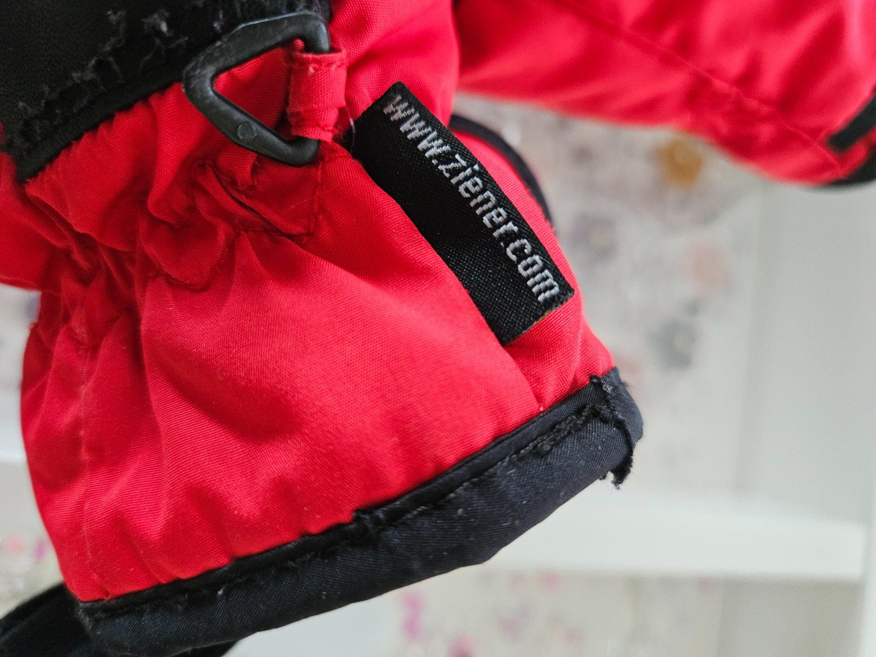 Ziener Guanti & manicotti: Ziener Handschuhe Marienkäfer – Usato da Unterägeri venduto da Sleepbear 3