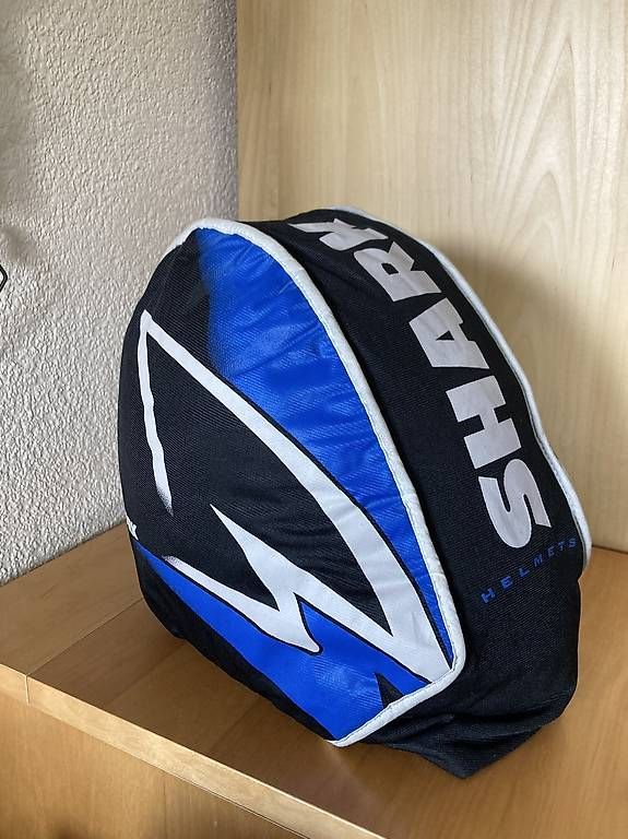 Caschi & visiere: Casque moto SHARK taille M – Usato da Genève venduto da Dis26 4