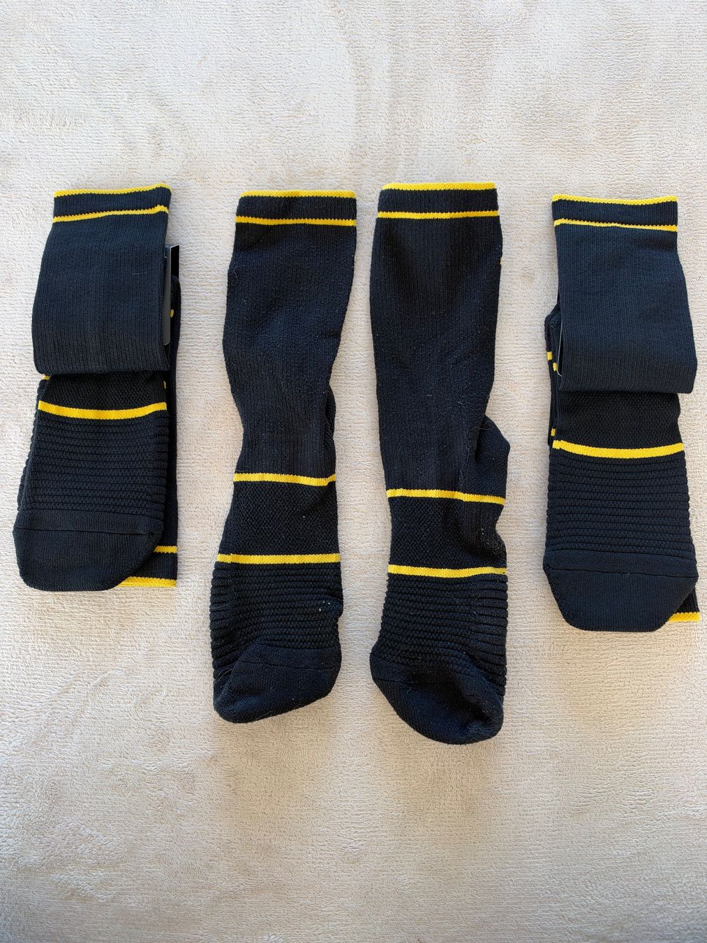 Nike Calze: NIKE CREW TENNIS SOCKS – Usato da Appenzell Meister. venduto da mar_799f 1
