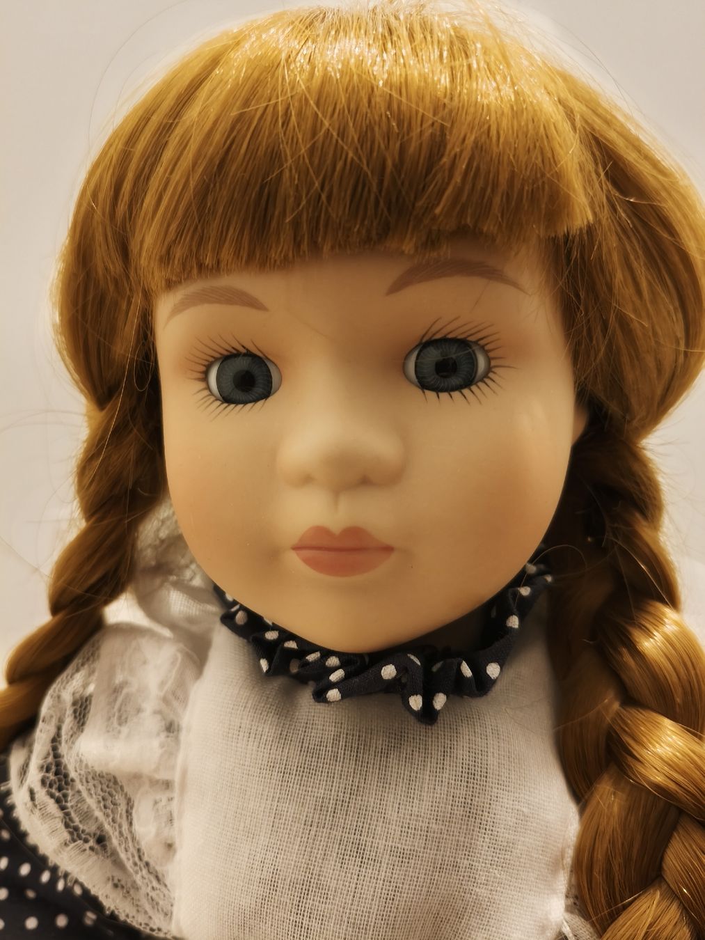 Bambole: Poupée porcelaine – Nuovo (secondo la descrizione) da Monthey venduto da lesaffairesdecamille 1