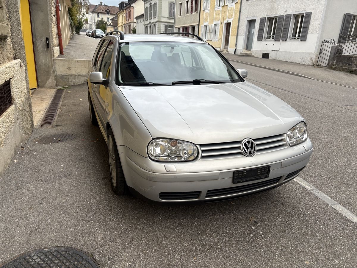 VW Automobili: Vw golf 4 variant – Usato da st-imier venduto da dada115 1
