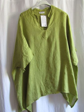 Gr. 56/64, Leinentunika Helloliv, asymmetrischer Schnitt