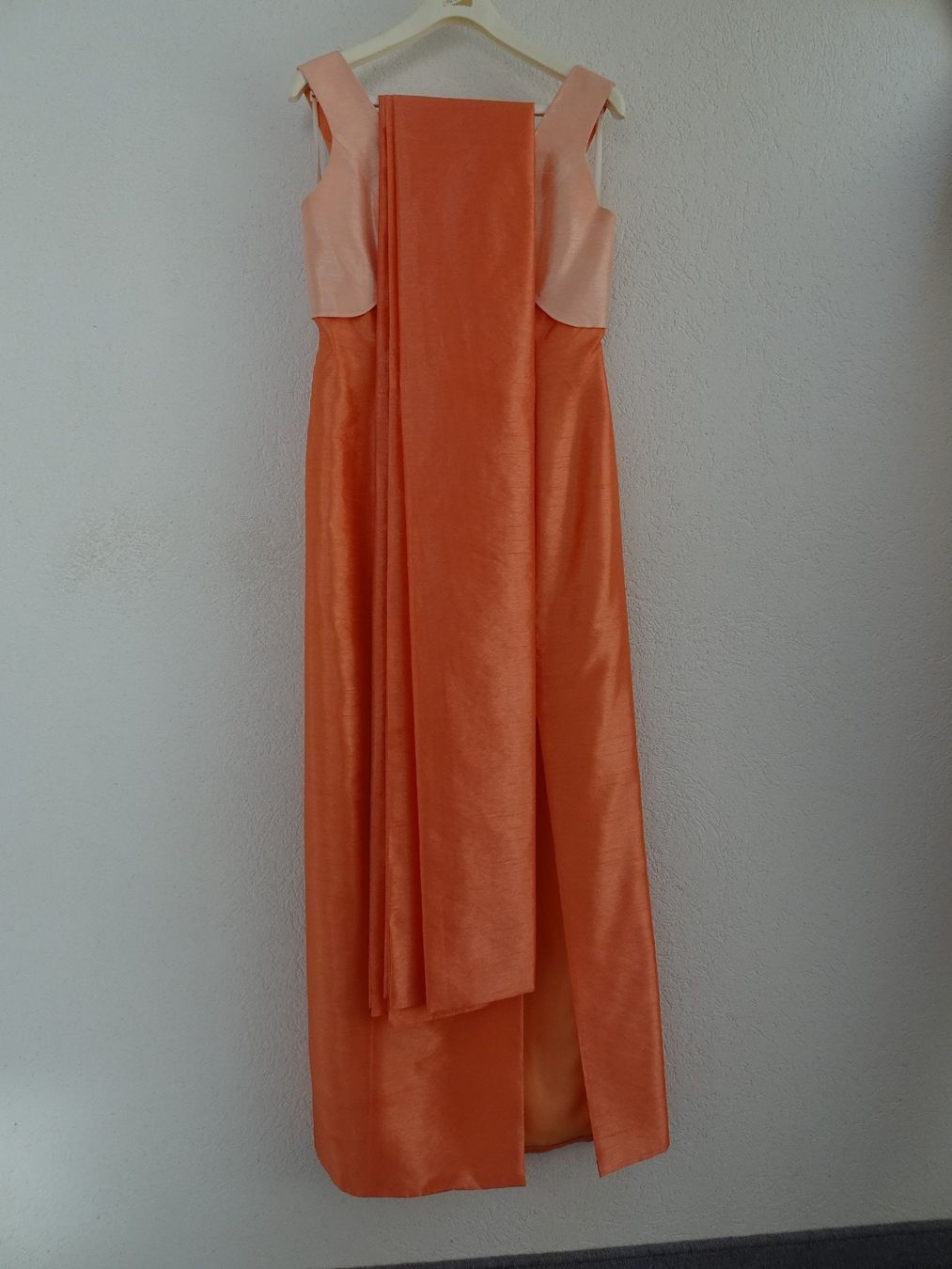 Vestiti: Lachsfarbenes Abendkleid – Usato da Walchwil venduto da pri_6qsl 5