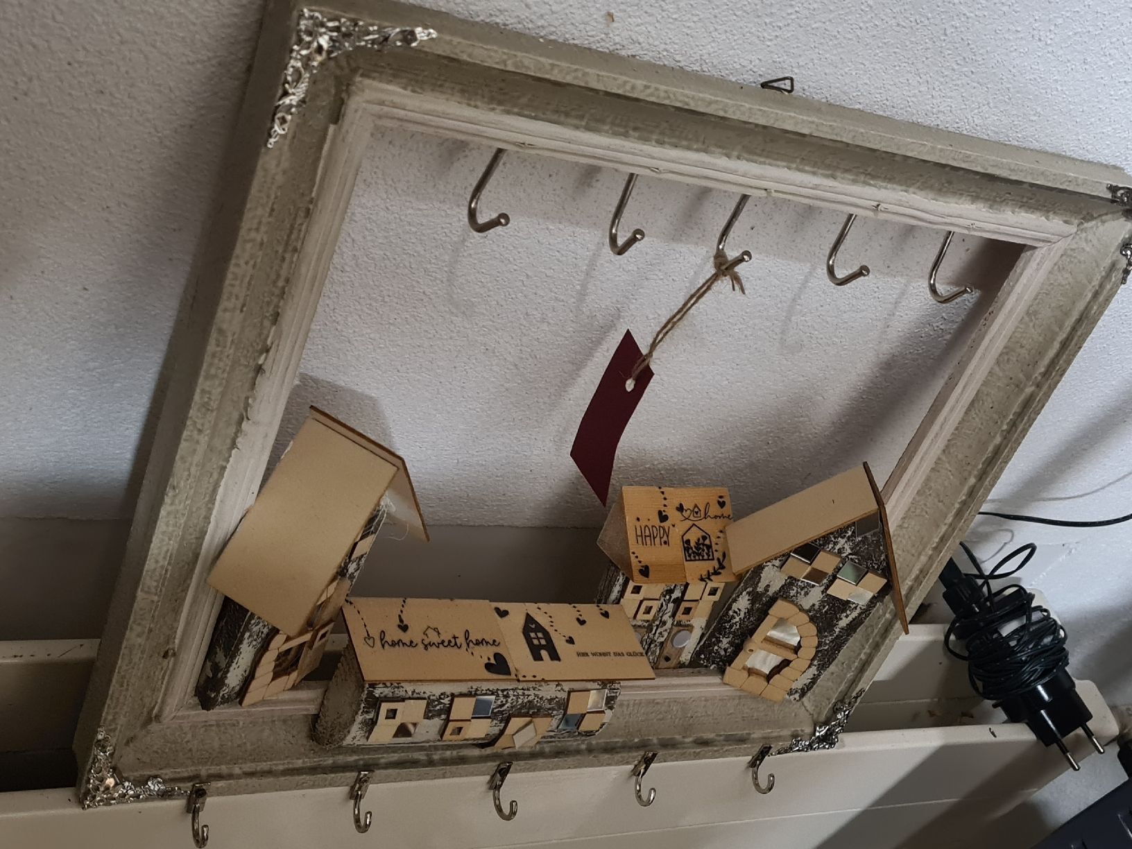 Toutes les décorations: Geschenksidee Schlüsselboard Handarbeit- 37x31 xm – Neuf avec emballage d'origine à Amriswil par kleindeko 1