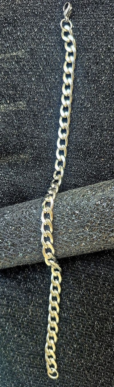 Bracciali & Braccialetti: Bracciale uomo argento catena maglia – Nuovo (secondo la descrizione) da Giubiasco venduto da Stefaniav 2